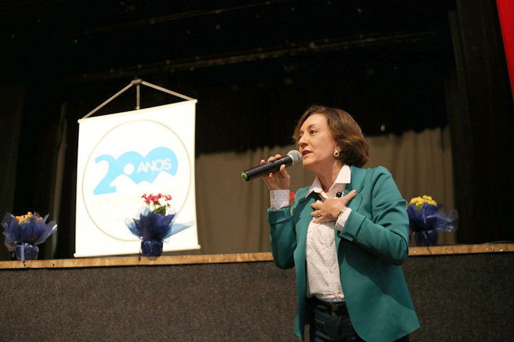 Cristina Bravo, a presidente do Comitê dos 200 anos