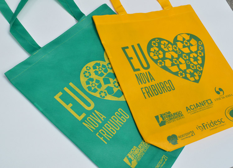 Ação de 2014 apoiada pelo jornal que visava fomentar a utilização de sacolas reutilizáveis