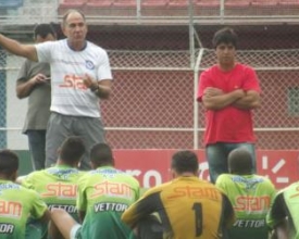 De olho na Copa Rio, Frizão segura jogadores sondados por outros clubes