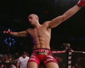 Marlon Moraes assina com o UFC e vai estrear “em casa”