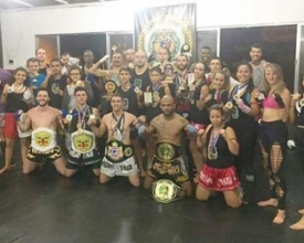 Friburguenses campeões de muay thai garantem vaga no Mundial da Itália