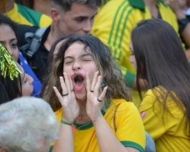 Prefeito decreta ponto facultativo nesta segunda, dia de Brasil na Copa