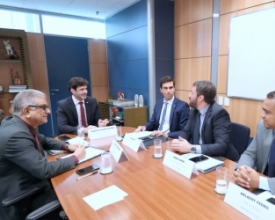 Secretário de Turismo se reúne com ministro em Brasília