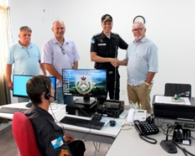 Prefeitura entrega ao 11º BPM computador com sistema de monitoramento