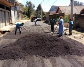 Estrada da Fazenda da Laje recebe, enfim, obras de asfaltamento