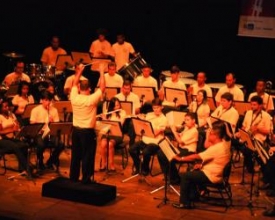 Banda Euterpe homenageia A Voz da Serra com concerto no Country Clube