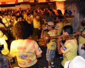 Foi dada a largada: clima de Carnaval toma conta das ruas de Nova Friburgo