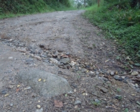 Empresário reclama de condições de estrada em Lumiar