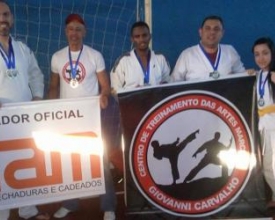 Equipe de Giovanni Carvalho acumula medalhas em Open de Taekwondo