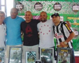 Torneio do Abrace o Botafogo reúne ídolos, fãs e tem “Sumifogo” campeão