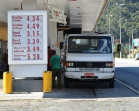 Gasolina em Friburgo chega a subir para R$ 4,34 após aumento