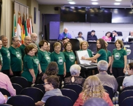 Academia Friburguense de Letras premia vencedores de concurso
