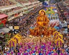 Sesc de Friburgo oferece pacote turístico para o Desfile das Campeãs