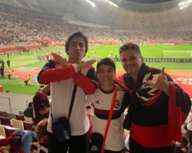 Friburguenses se juntam à torcida do Flamengo no Catar