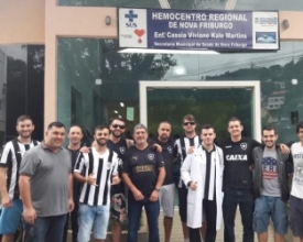 Botafoguenses passam a manhã no Hemocentro doando sangue