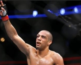 Em luta espetacular, Barboza vence Felder por decisão unânime