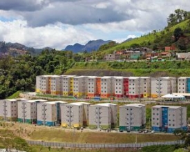 Famílias precisam entregar documentos para receber chaves no Terra Nova