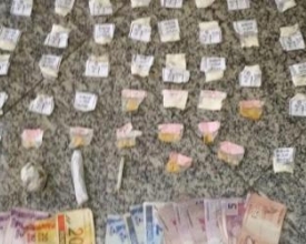 Jovens flagrados com drogas no Floresta