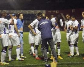 Com gol de Caíque, Frizão bate o Resende e volta à briga na Copa Rio