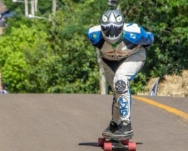 Friburguense é segundo lugar em etapa independente do Mundial de Skate Donwhill
