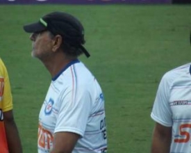 Confiante no Frizão, Andreotti comemora permanência na elite