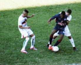 Frizão perde para a Portuguesa e cai para a série B do Carioca em 2017