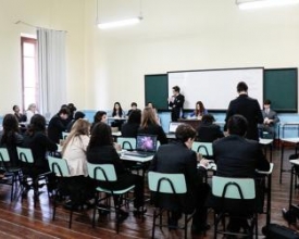 Alunos debatem temas diplomáticos em 2ª edição da ONU Colegial