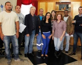 Prefeitura dá posse a mais concursados