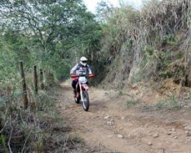 Douglas e Wanderson mantêm liderança da Copa MXF de Enduro