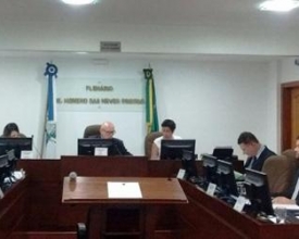 Justiça pune Frizão e Portuguesa herda título da Copa Rio
