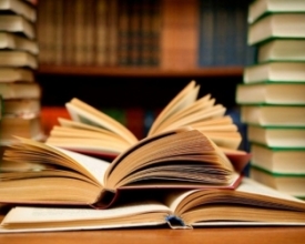 Academia Friburguense de Letras empossa cinco escritores em seu Anexo Jovem
