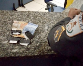 PM prende homens por tráfico, roubo e homicídio