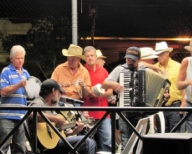Cidade & Serviços — 06/04/2017