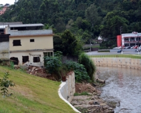 Rio Bengalas: casas interditadas em Duas Pedras serão demolidas