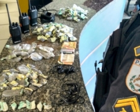 PM prende oito com drogas e armas em Friburgo