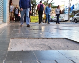 No dia mundial do Braile, Friburgo se mostra às cegas 