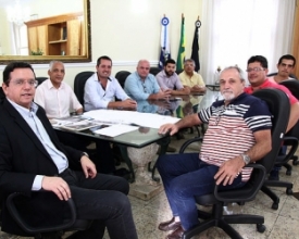 Obra de ampliação do Raul Sertã é tema de reunião de prefeitos