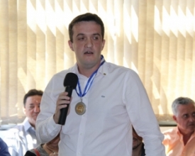 Rádio Friburgo AM recebe Medalha Tiradentes