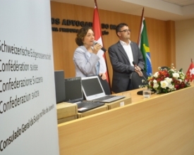 Suíça doa computadores à Fundação D. João VI