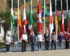 Hasteamento de bandeiras celebra o Dia Nacional da Suíça