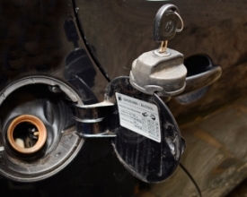 Novo aumento nas refinarias faz o preço da gasolina subir também nos postos