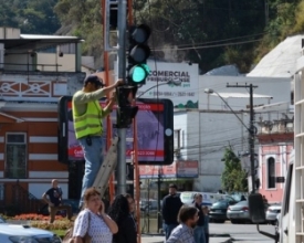 Sinais de trânsito integrados com câmeras: multas, só daqui a 15 dias