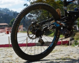 Obra de ciclovia de R$ 1 milhão causa polêmica em Friburgo