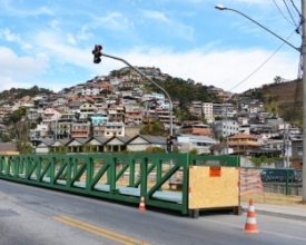 Travessias de concreto serão substituídas por estruturas de aço