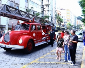 Clima de Natal começa a tomar conta de Friburgo