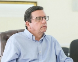 Gestão técnica e eficiente garante redução de cargos e economia para o município