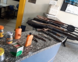 Idoso é preso com nove armas de fogo em Duas Pedras