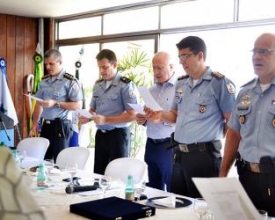 Comando-geral da PMERJ homenageado pela CDL e pelo Sincomércio