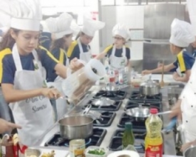 Rotary Clube Olaria premia crianças do concurso Minichefs Sustentáveis