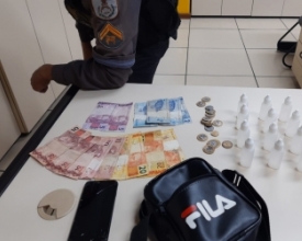 Rapaz é flagrado vendendo drogas em evento na Via Expressa